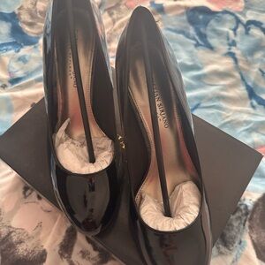 Christian Siriano Shiny Black Pumps